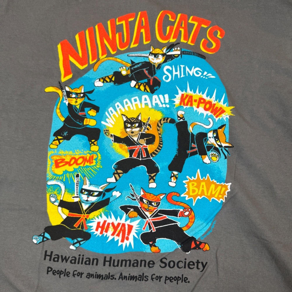 Crazy Shirts Ninja Cats Hawaiian Humane Society Crater Dyed Grey T-Shirt L